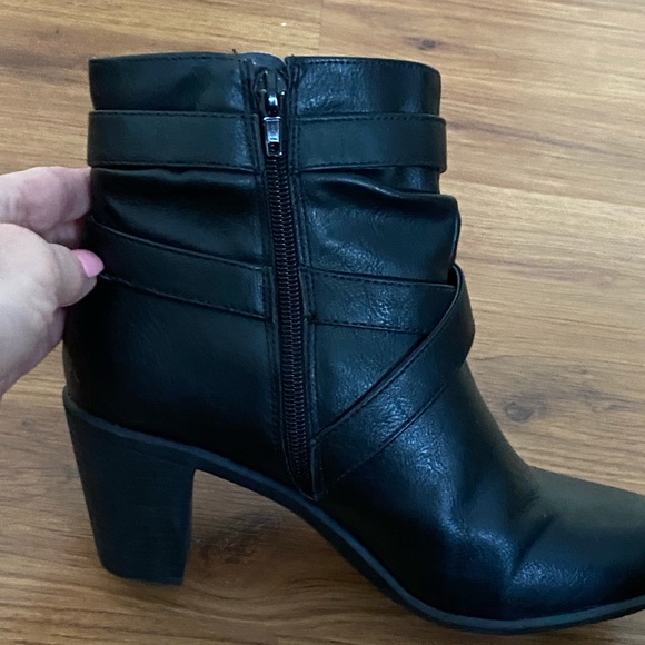 Woman’s Black Booties, size 8 - Picture 8 of 8